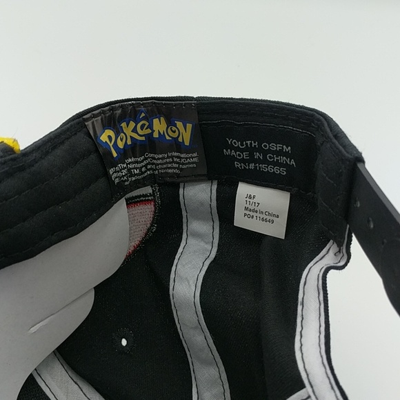 Black Pokemon Cap Hat Snapback Flat Bill Pikachu - Picture 5 of 6